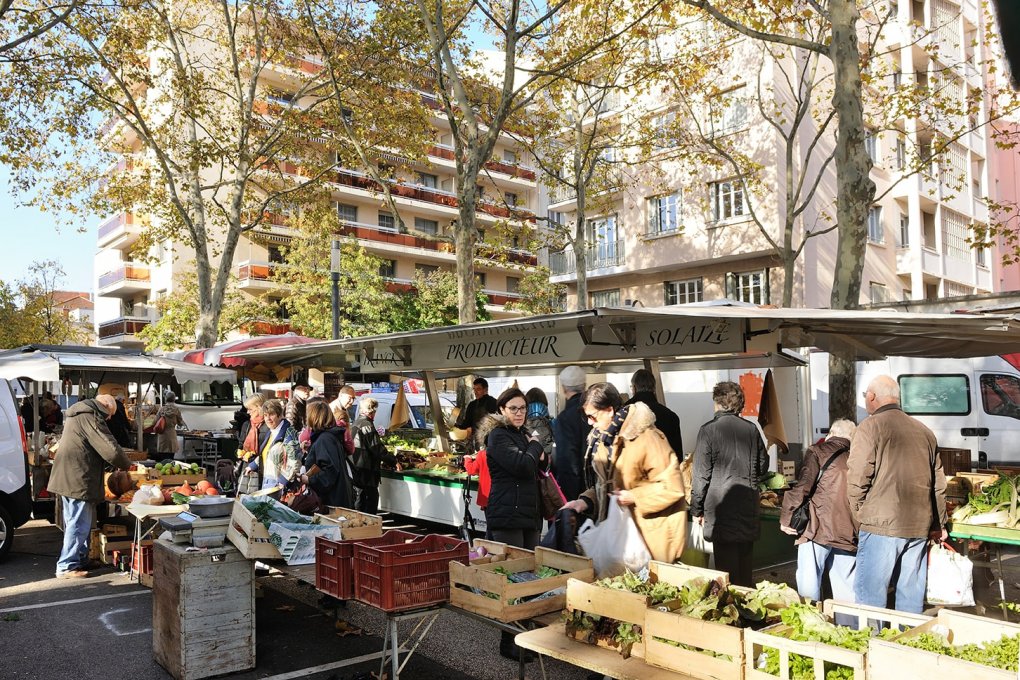 Katalyse-coworking le marché Lyon Montchat