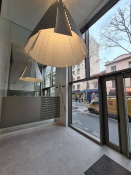Katalyse-coworking hall entrée Lyon Montchat